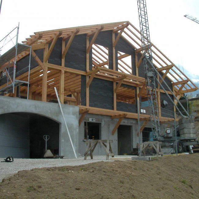 construction charpente chalet bois